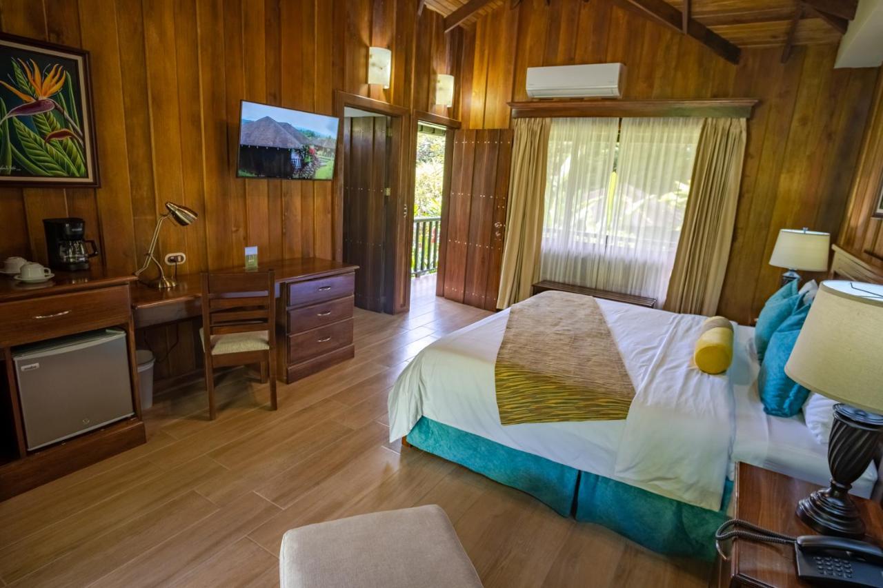 Hotel Lomas Del Volcan La Fortuna 외부 사진